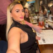 manuela44